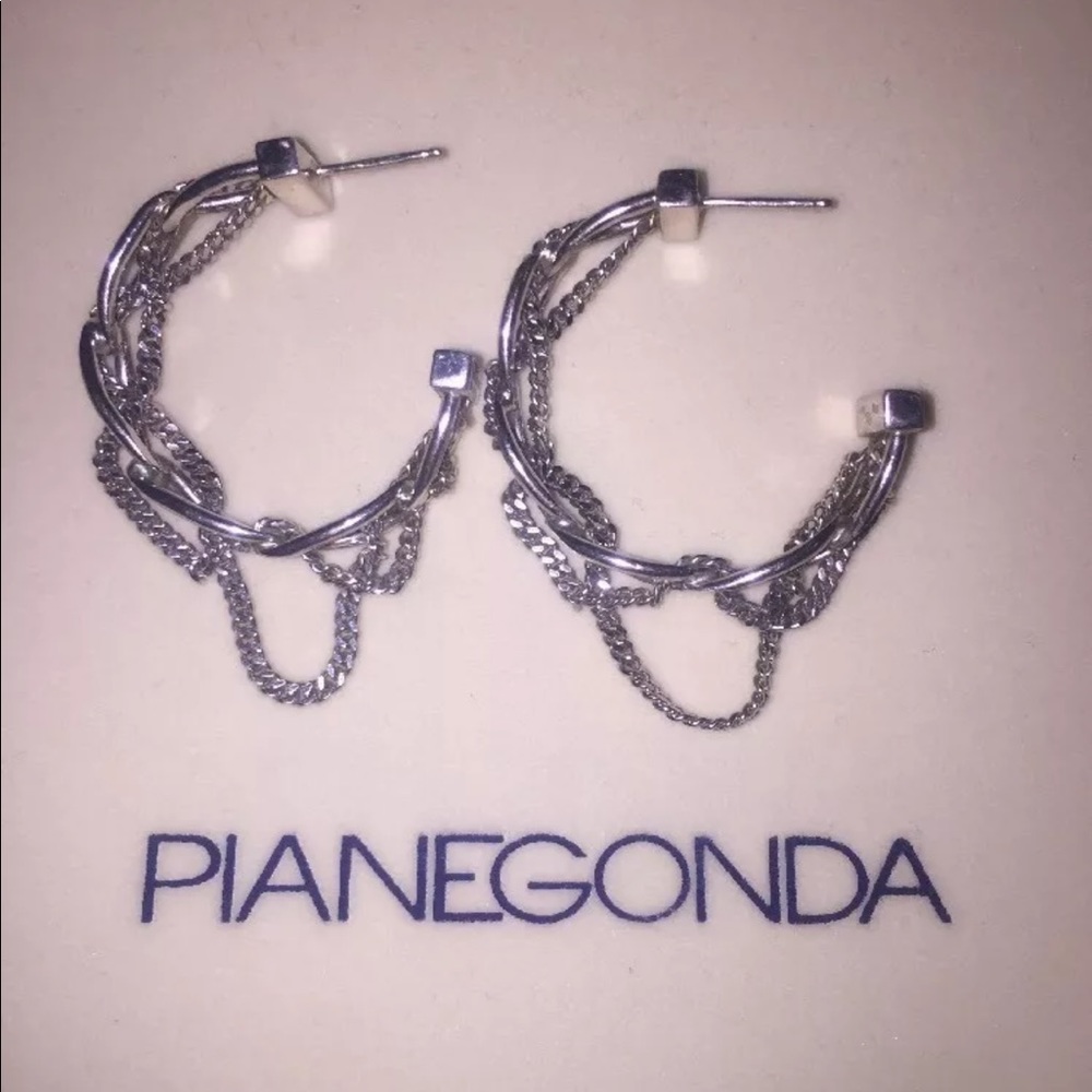 PIANEGONDA .925 STERLING SILVER HOOP CHAIN EARRING